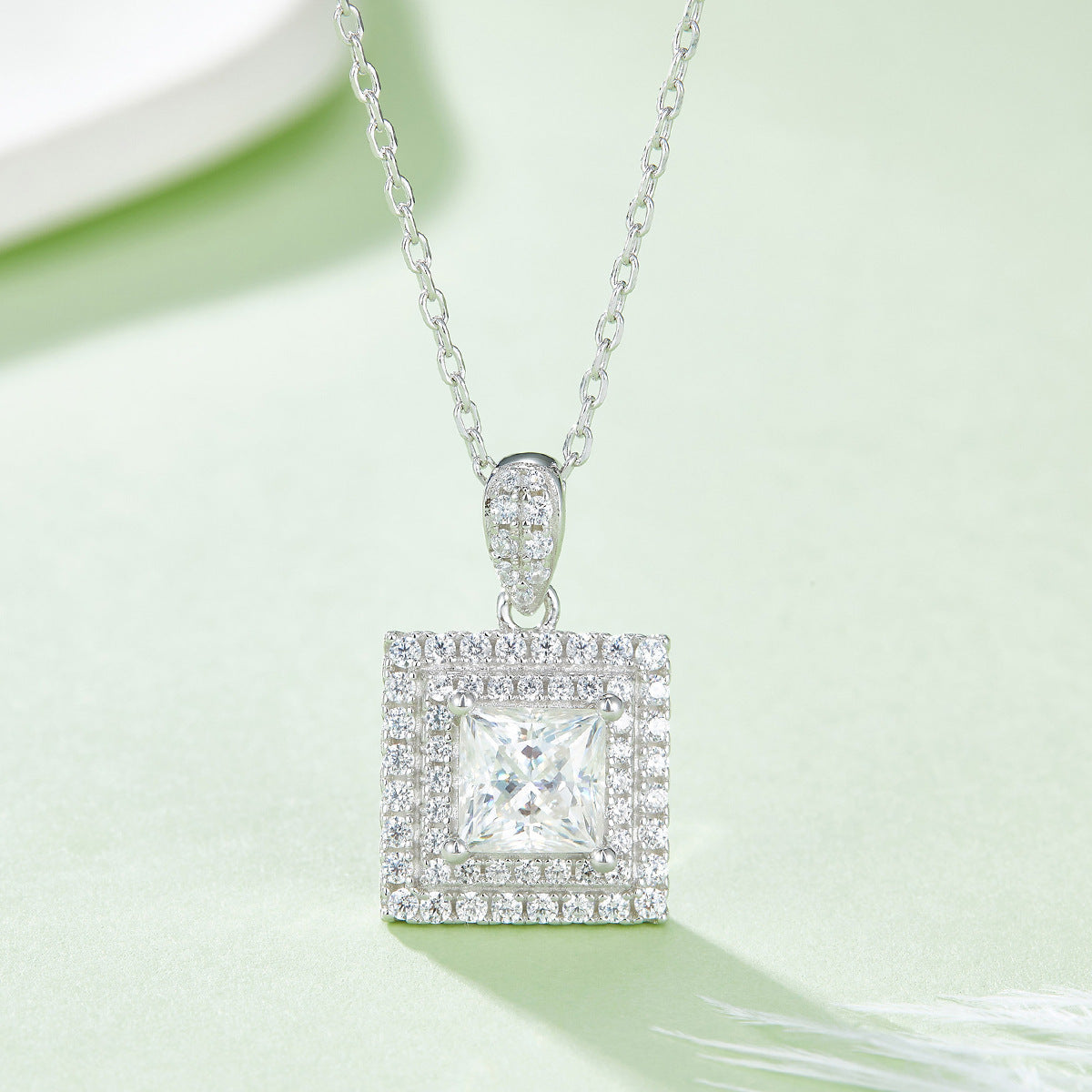 Luxury Moissanite Jewelry