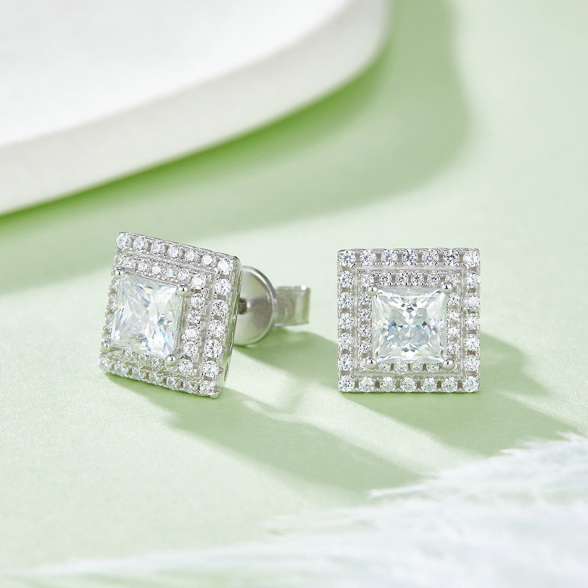 Luxury Moissanite Jewelry